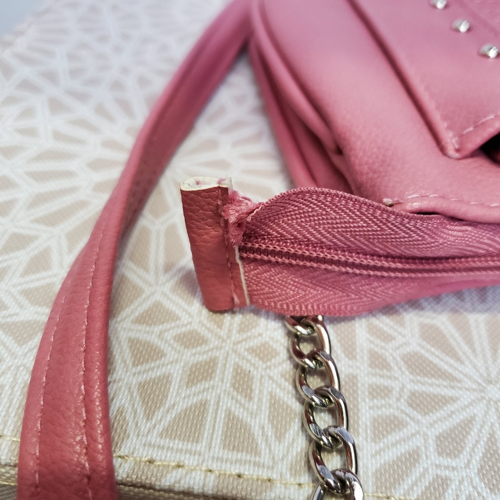 Jessica Simpson Purse - Picture 7 of 8